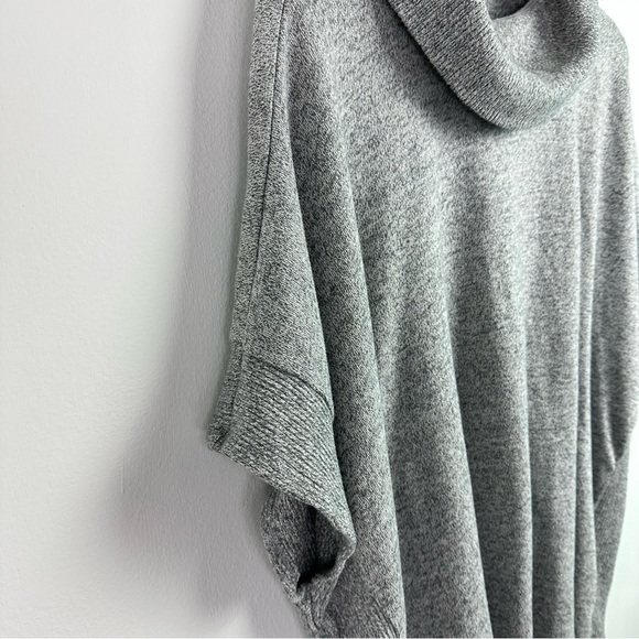 BANANA Republic Marled Cowl Neck Poncho Sweater M/L - Picture 4 of 8